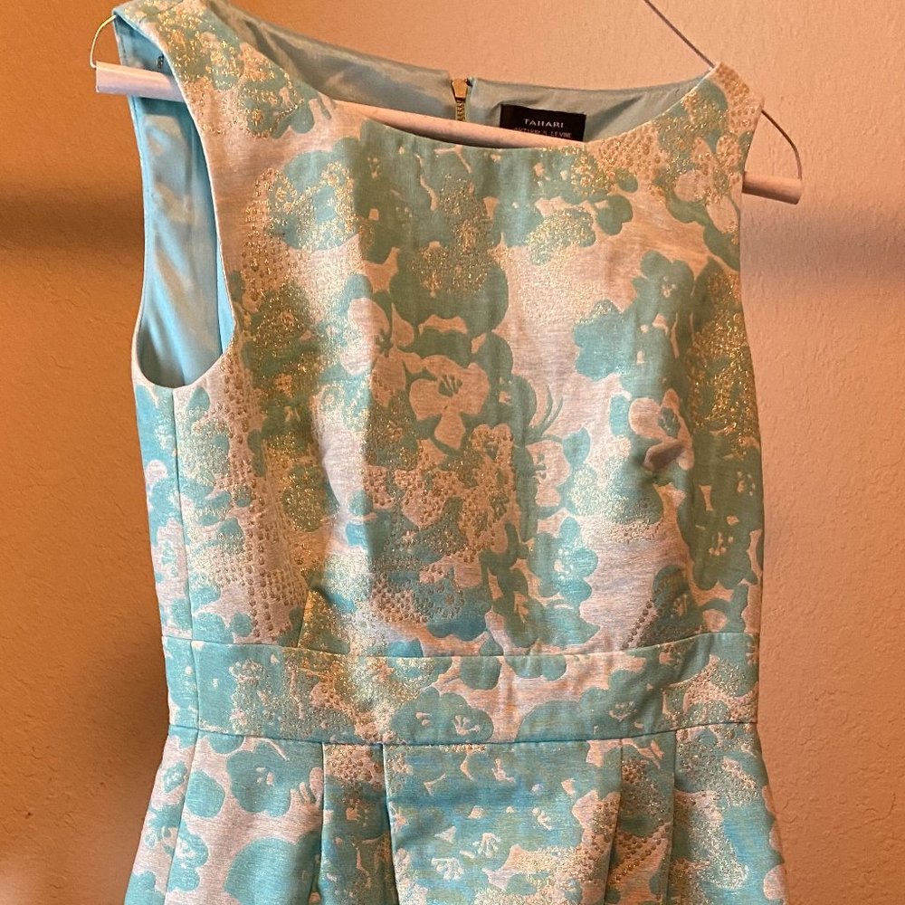 Beautiful Tahari Cocktail Dress - new with tags